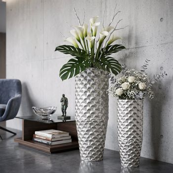 Maceteros  de metal plateado cm ø 37x92x-32x75.