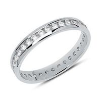 anillo de la eternidad en oro blanco de 8 quilates con circonita cubica