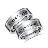 alianzas de boda de titanio con incrustacion de plata grabada con laser