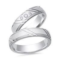 alianzas 14 quilates oro blanco 3 diamantes