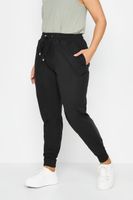 yours joggers negros con punos  mujer curvy y tallas grandes yours