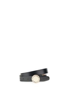 cinturón de piel con hebilla metálica con esmalte negro black