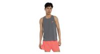 camiseta de tirantes new balance race day ultra light gris rojo  hombre