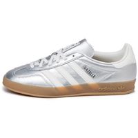 adidas deportivas moda gazelle indoor silver metallic core white para mujer