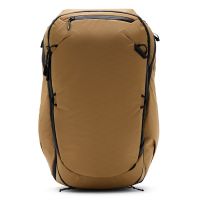 mochila de viaje peak design 45l coyote