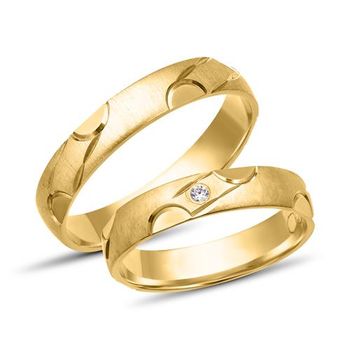 Alianzas 8 quilates oro amarillo con diamante