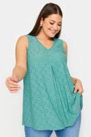 yours top verde mar sin mangas de bordados con calados mujer curvy y tallas grandes yours