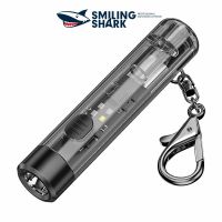 mini llavero con luz superbrillante linterna con carga interfaz usb puede colgar llaves y se puede colocar en bolsas