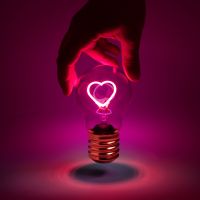 cordless pink heart lightbulb - usb rechargeable by suck uk