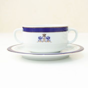 Juego De Boles Consomé De Porcelana Blanca (24 Piezas) Duisburg, 12 Boles Consomé Con Asas (35 Cl), 12 Platillos Para Tazas, Azul Cobalto Y Filo De Oro