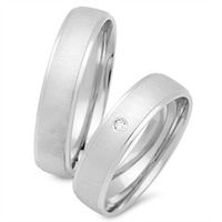 alianzas 14 quilates oro blanco con diamante