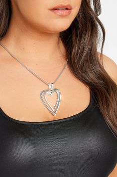 Collar Plateado Doble Corazón