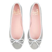 bailarina plana en piel gris con cordon grueso