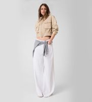 guess para mujer w6yl20w2910 chaqueta utility cropped beige m casual algodon
