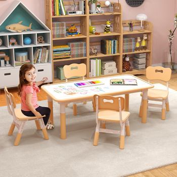 Juego Mesa Infantil 4 Sillas Ajustable Altura Superficie Graffiti Multiusos Arte Estudio Natural