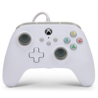 power a mando con cable blanco para xbox series xs