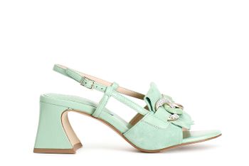 sandalias de ante y napa con flecos y cadena green
