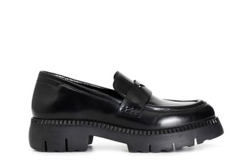 mocasín de mujer en piel desgastada. black 37