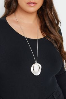 Collar Plateado Con Colgante De Gema