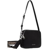 calvin klein jeans bolso webbing 2x strap camera bag lv04f3656g para mujer