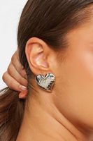 pendientes plateados de corazon textura