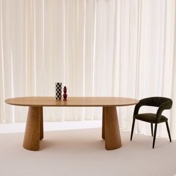 Mesa de comedor oblonga decorada en madera, 8 plazas, roble