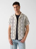 camisa de ganchillo