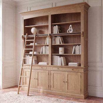 Librería de roble macizo y chapa de roble 230 cm con escalera