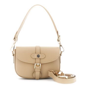 solapa de piel con bandolera corta, trabilla con remache esmaltado y hebilla taupe