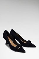 andey suede court shoes