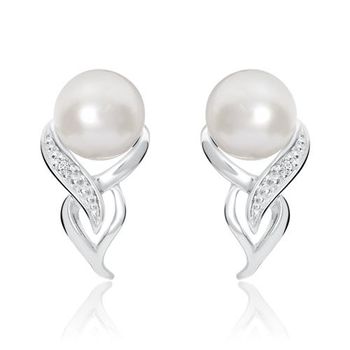 Pendientes de oro blanco de 14 quilates con perlas y diamantes