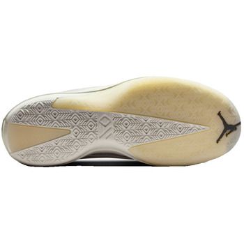 Nike Zapatillas de baloncesto Baskets air jordan 40 mousse ZoomX para hombre