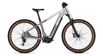 Bicicleta electrica de montana focus jarifa   6 7 shimano cues 9v 540wh 29   plata gris 2026 semirrigida