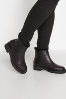 botines planos negros en diferentes anchos