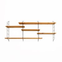 estanteria de pared de madera maciza  de color marron claro