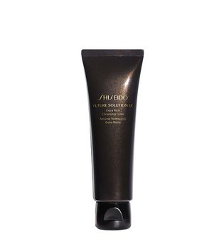Shiseido Future Solution Lx Extra Rich Cleansing Foam, 125ml