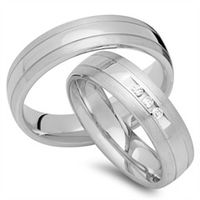 alianzas 14 quilates oro blanco 3 diamantes