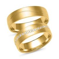 alianzas de oro con 36 diamantes