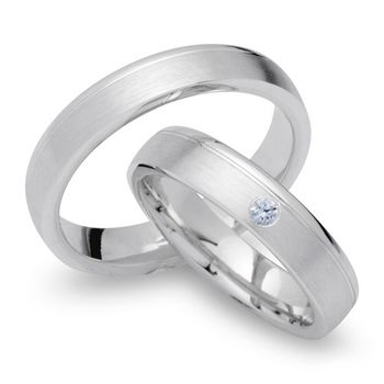 Alianzas 8 quilates oro blanco con diamante