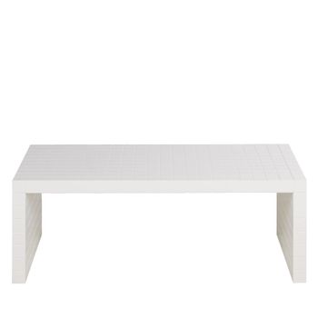 Mesa de centro de madera blanca con cuadrados en relieve
