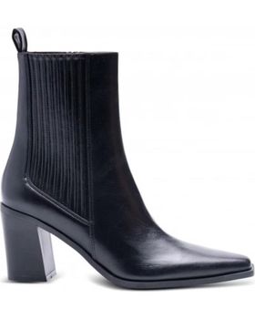 de CORINA BOTIN COM SALTO CUADRADO PRETO