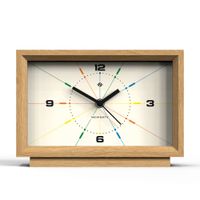 reloj de mesa en roble claro