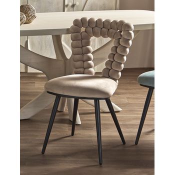 Silla Nimpha Triangular Terciopelo Beige 47x47x85 Cms