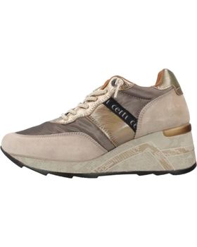 de CETTI ZAPATILLAS CETTI C1149SRA INV26 MARRÓN CLARO BEIGE CON DETALLES METÁLICOS DESERT
