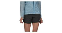 pantalones cortos patagonia multi trails   5 1 2 in  mujer negro