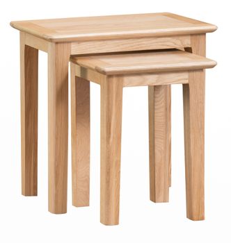 Sadie Oak Nest of 2 Tables