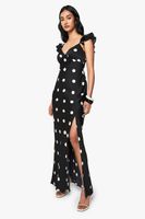 vestido maxi de raso con estampado de lunares abertura y volante en las mangas negro