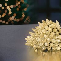 300 led pine cone string lights - warm white 15m