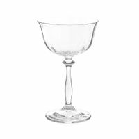 copa de vidrio transparente
