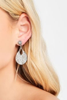 Pendientes Plateados De Gota